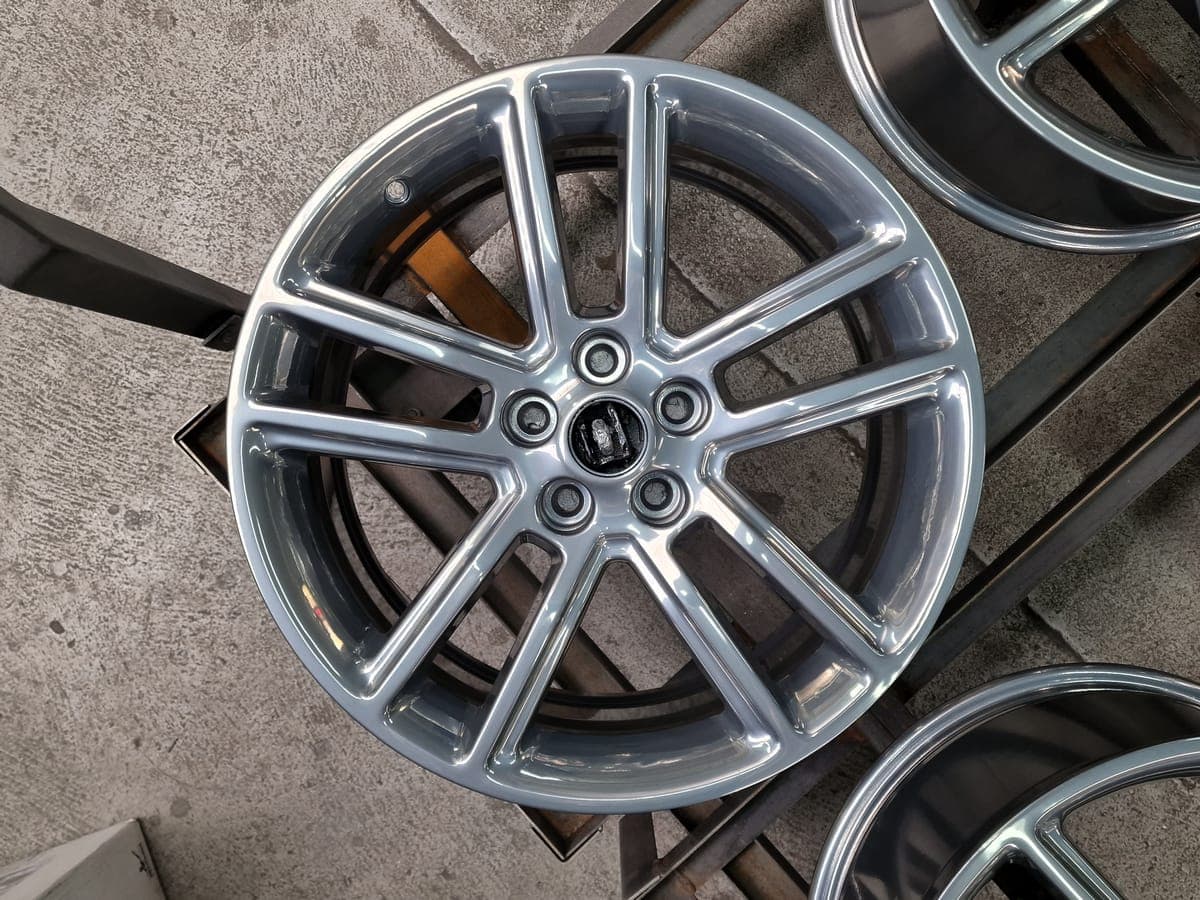Ford Mustang OE 19″ — zdjęcie 7