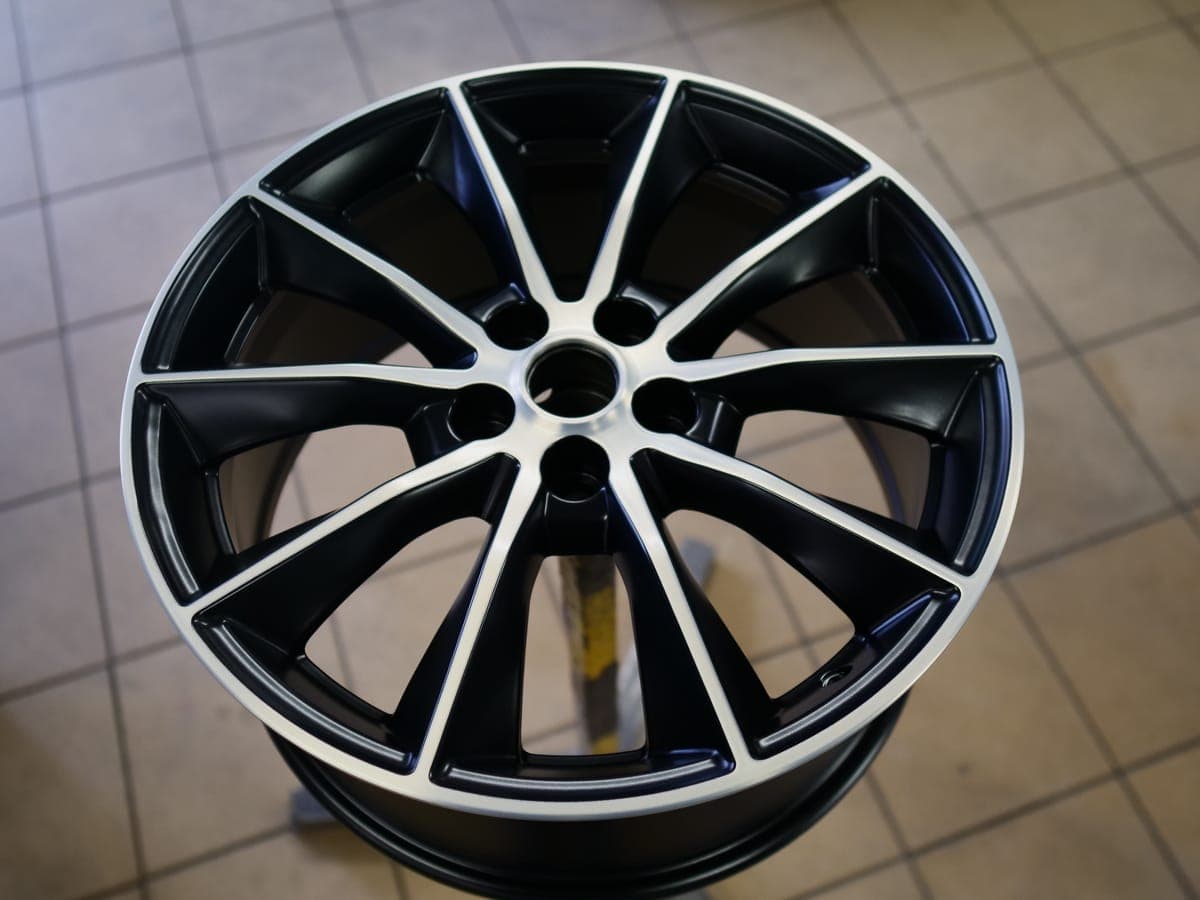 Ford Mustang OE 19″ — zdjęcie 13