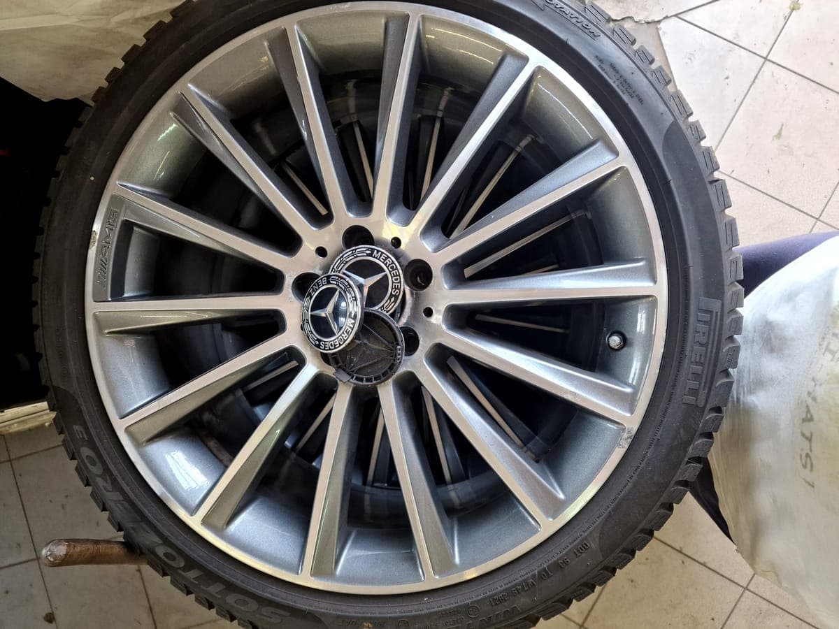 Mercedes OE 20″