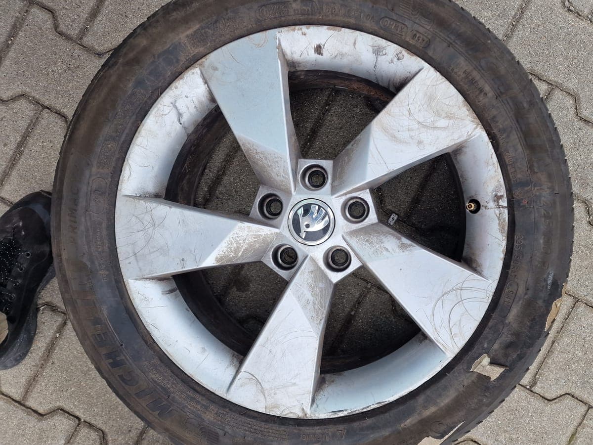Skoda Denom 17″