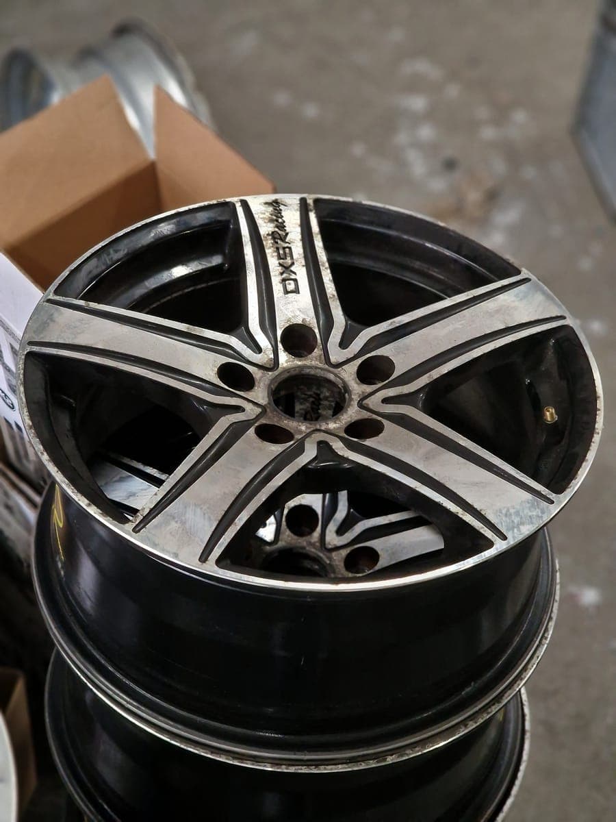DXS Racing 16″