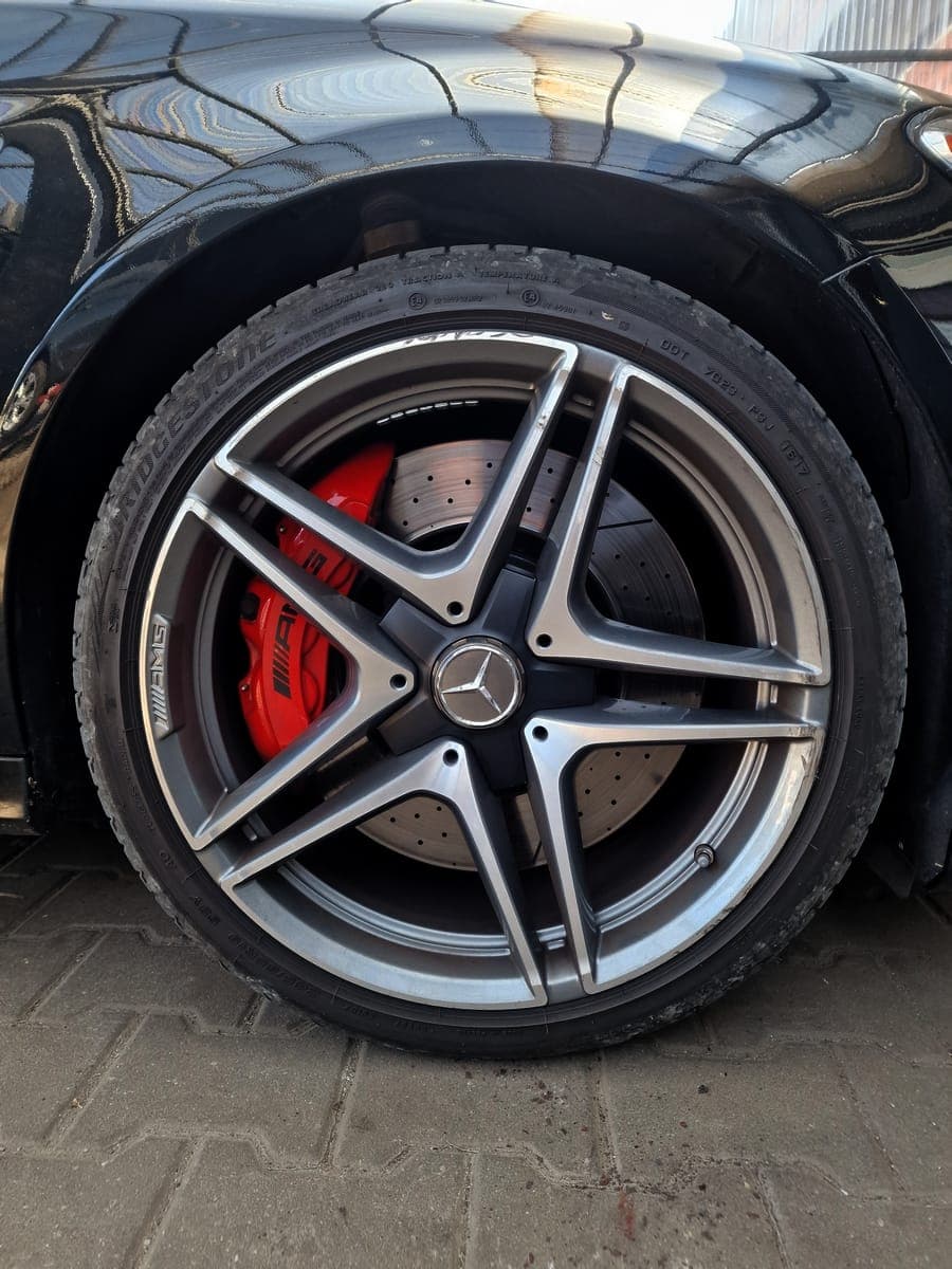 Mercedes C63s AMG 19″