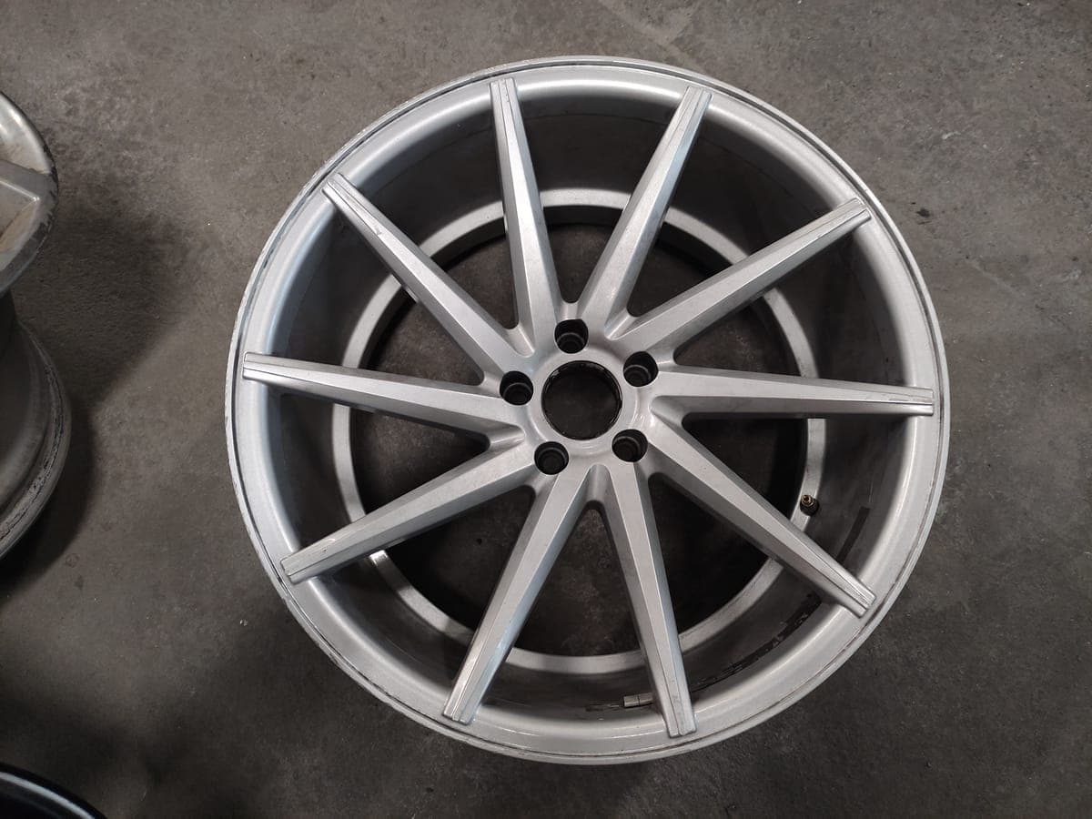 Replika Vossen CVT 18″