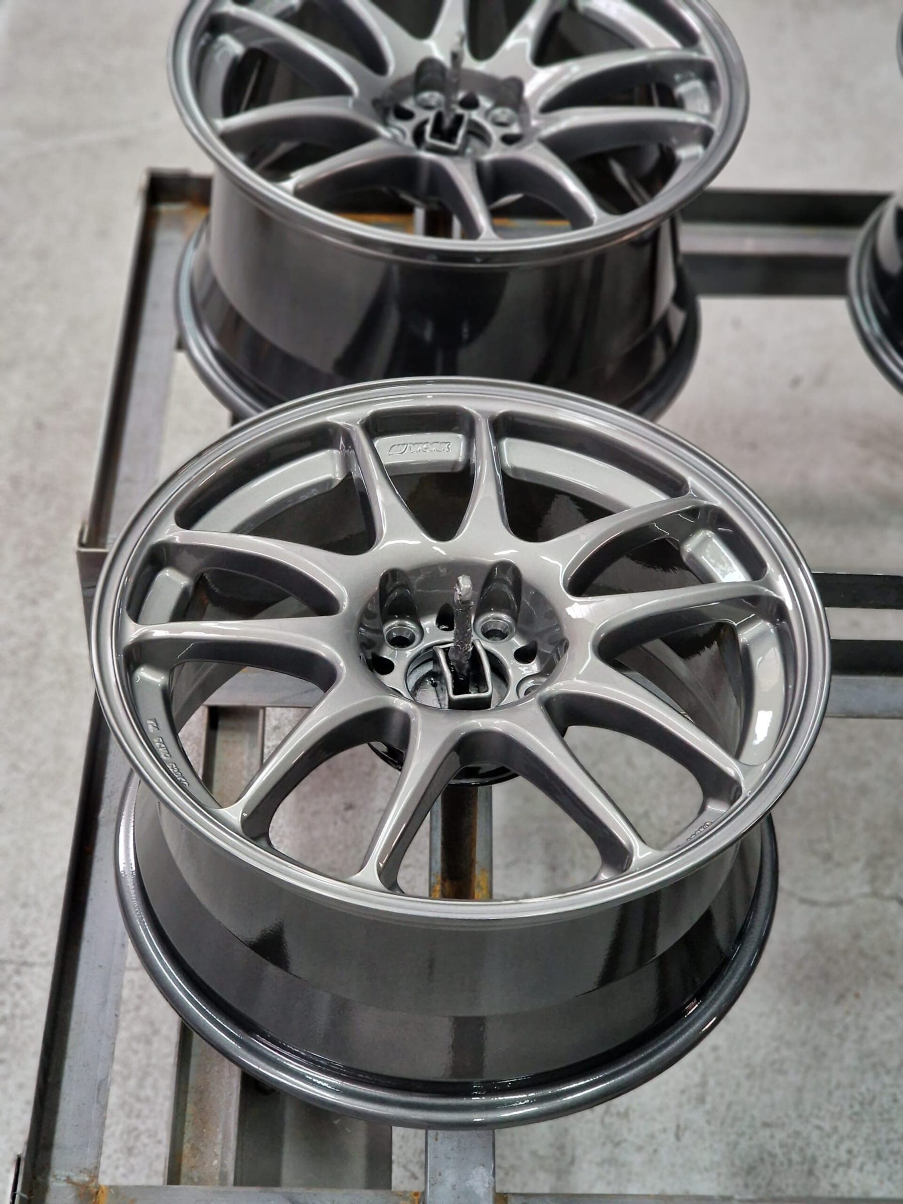 Work Emotion 18″