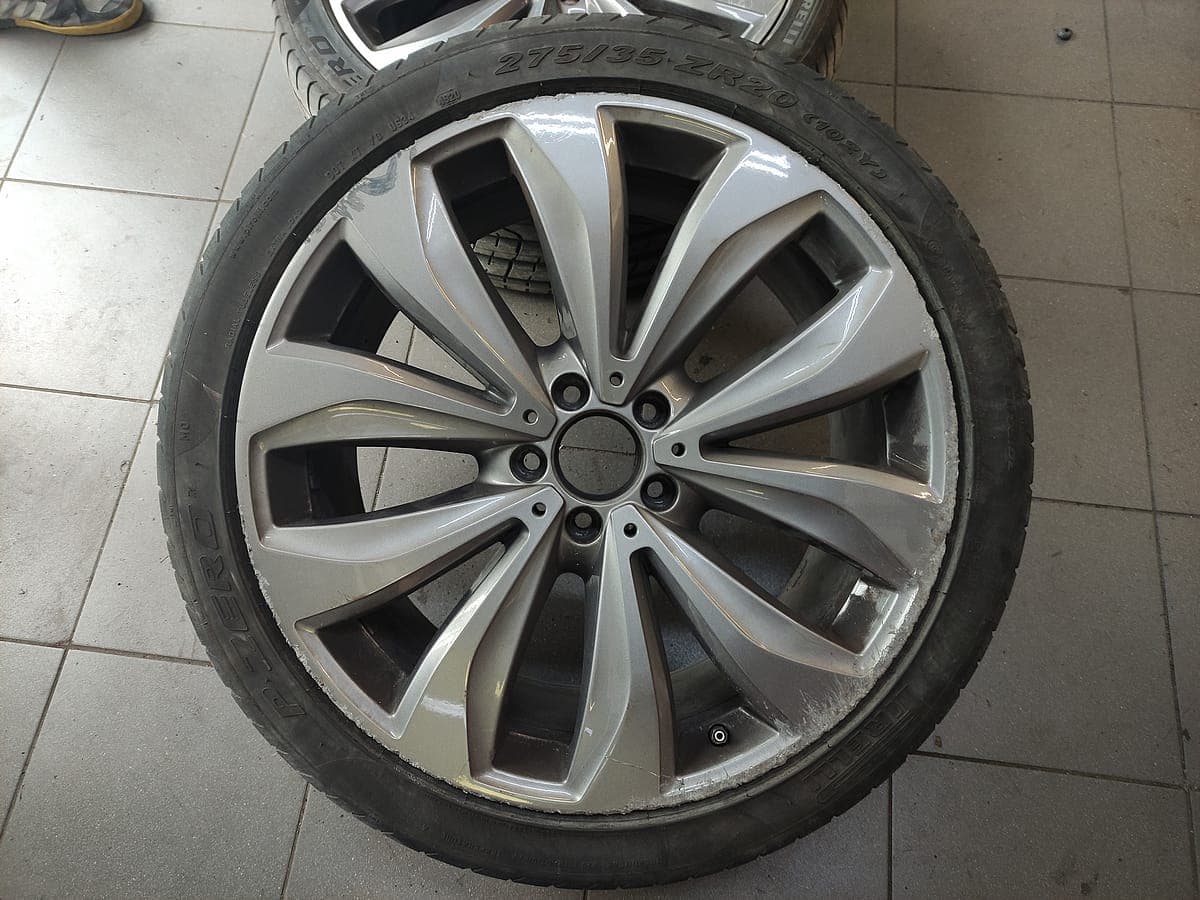 Mercedes GLC OE 20″