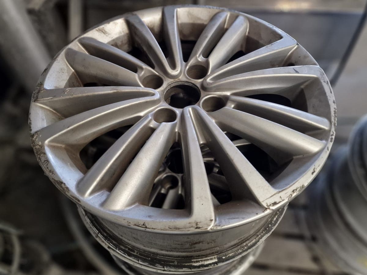 Citroen C4 16″
