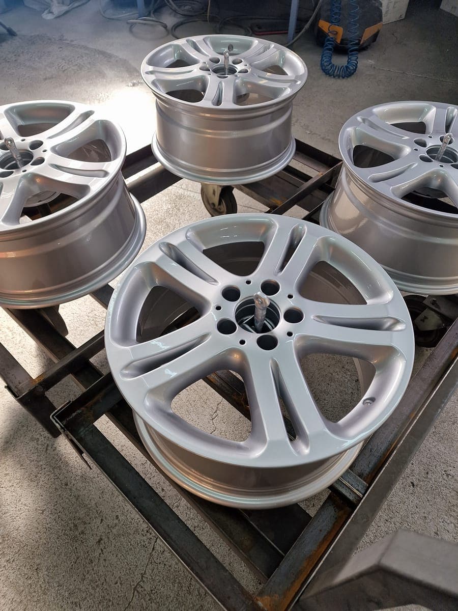 Mercedes E-Klasse W211 OE 17″